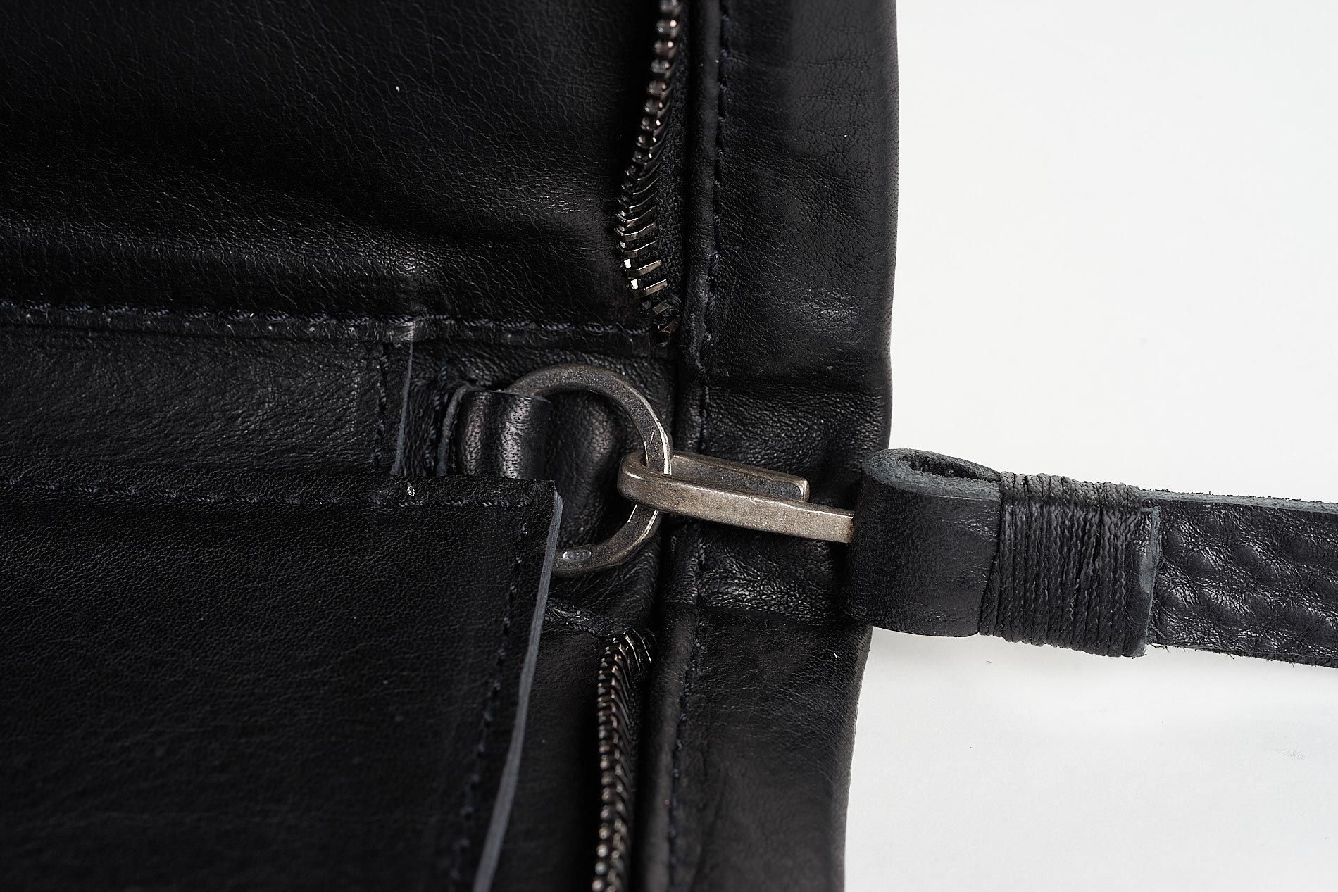 daniele basta leather and silver bags - DETAIL